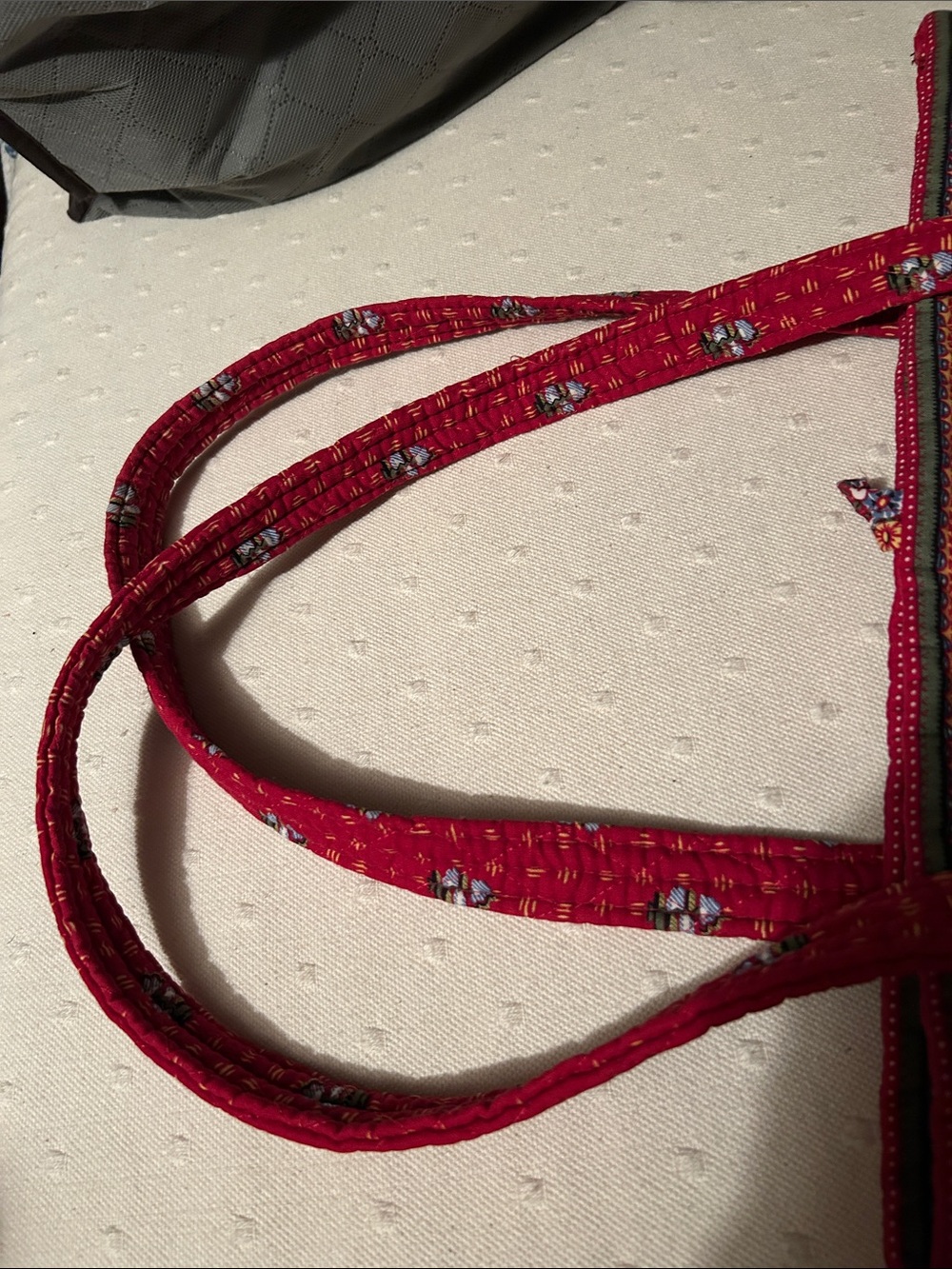 Vera Bradley Lg Quilted Floral Red Tote Bag. Bonus! W/ Matching Pouch-exc shape! - Picture 13 of 15